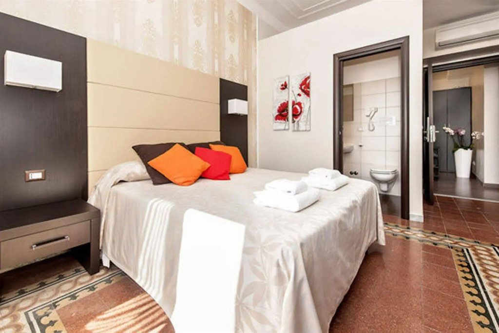 Laterani Suite