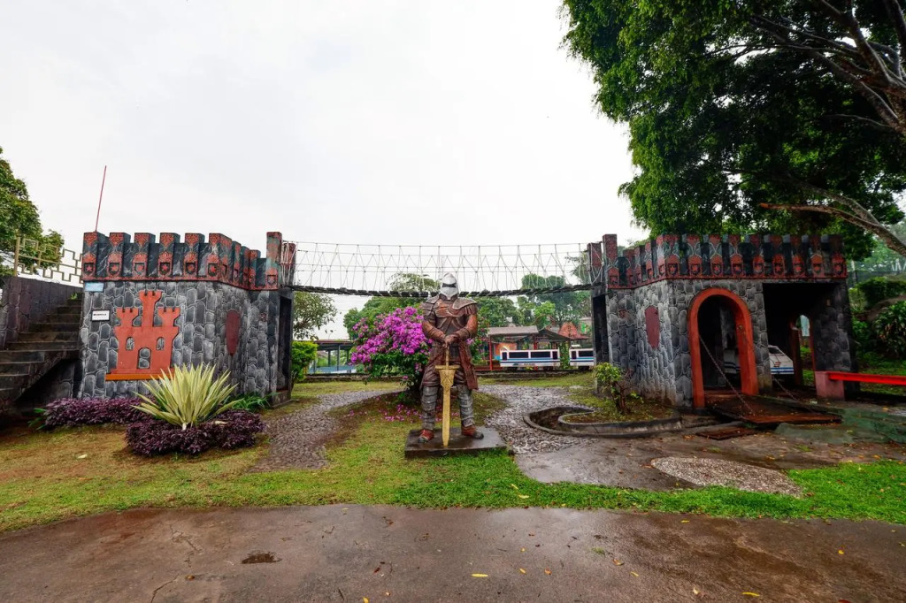 OYO Capital O 1808 New Bandungan Indah