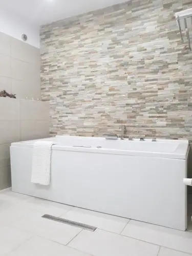 For You Apartments Gold & Silver
