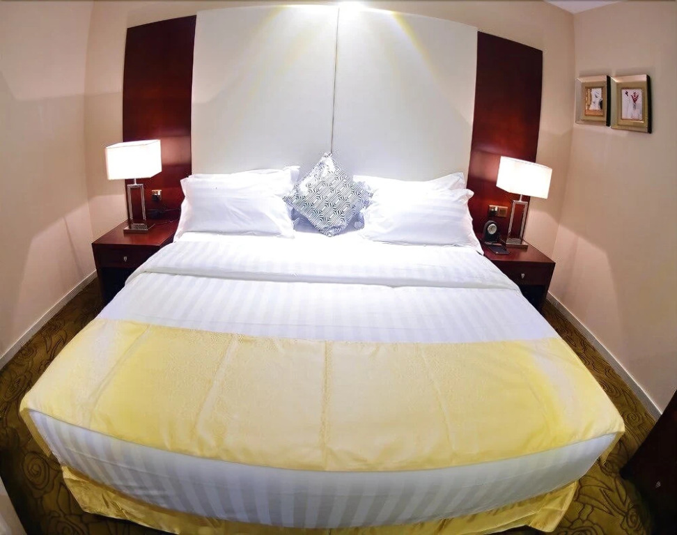 Al Ebreez Palace 3