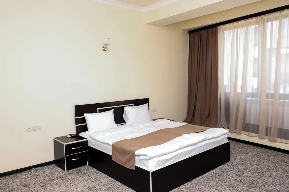 Yerevan Centre Hotel