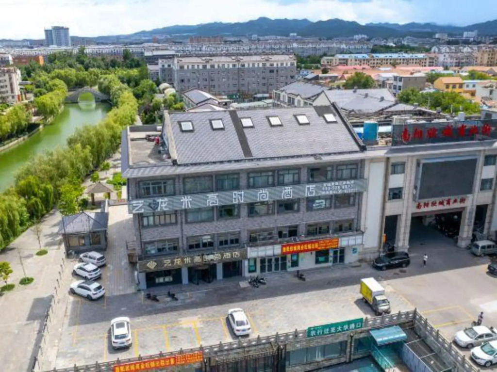 Elong Migao Fashion Hotel (Qingzhou Ancient City)