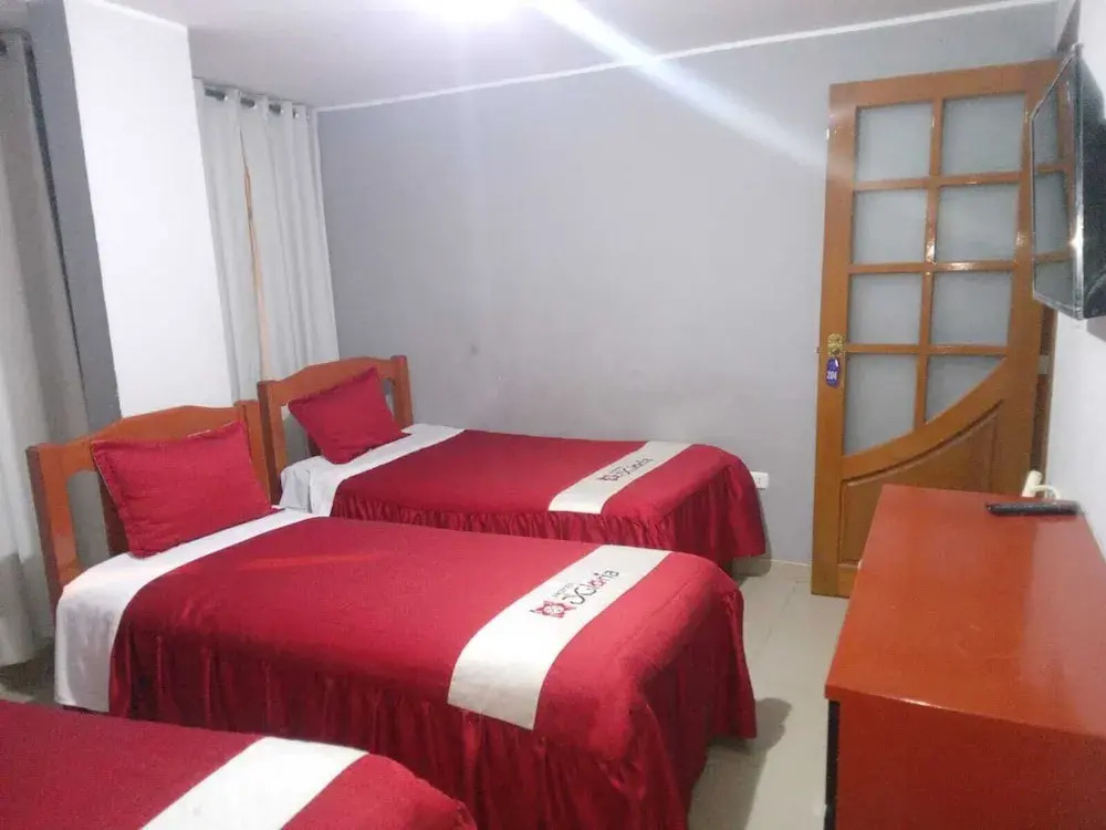 Hotel DGloria Churin