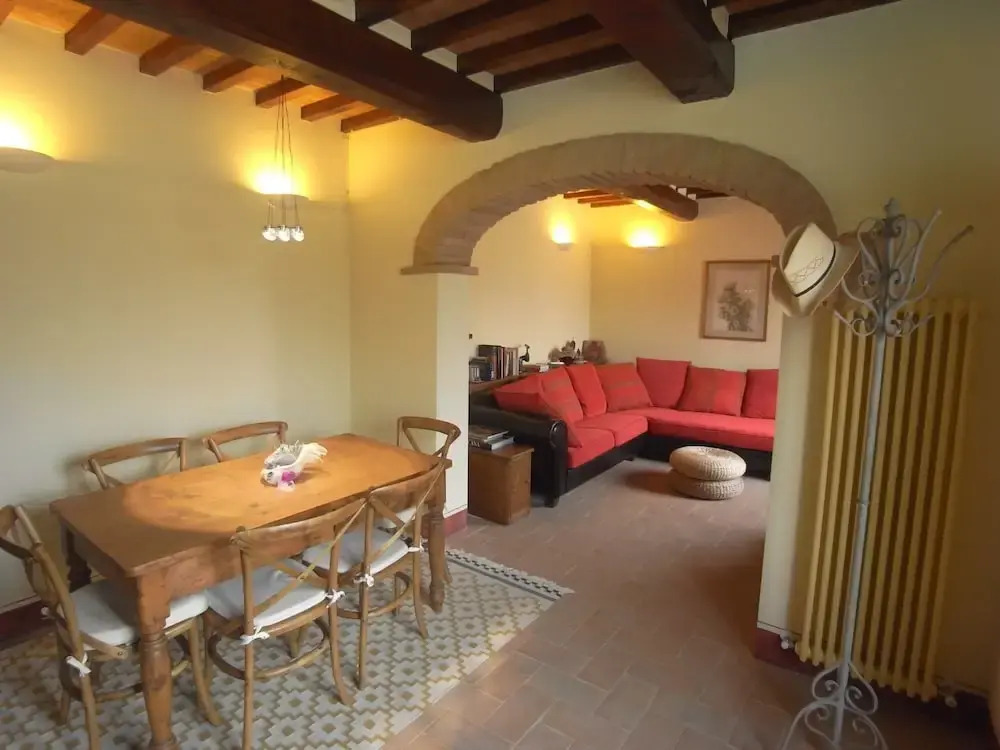 Villa in Cortona with Private Pool
