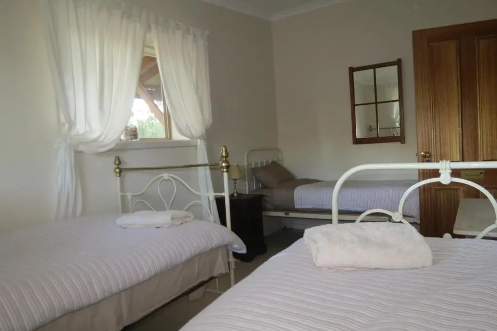 Bentwood Olive Grove Accommodation