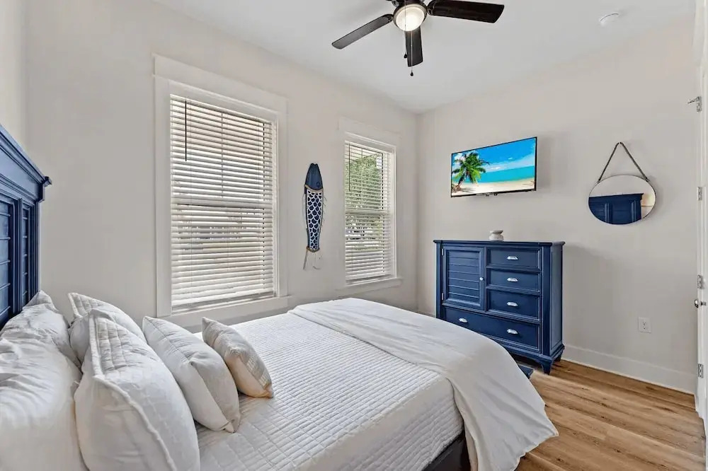 30A Shady Palms by Avantstay Boat-friendly w/ Heated Pool