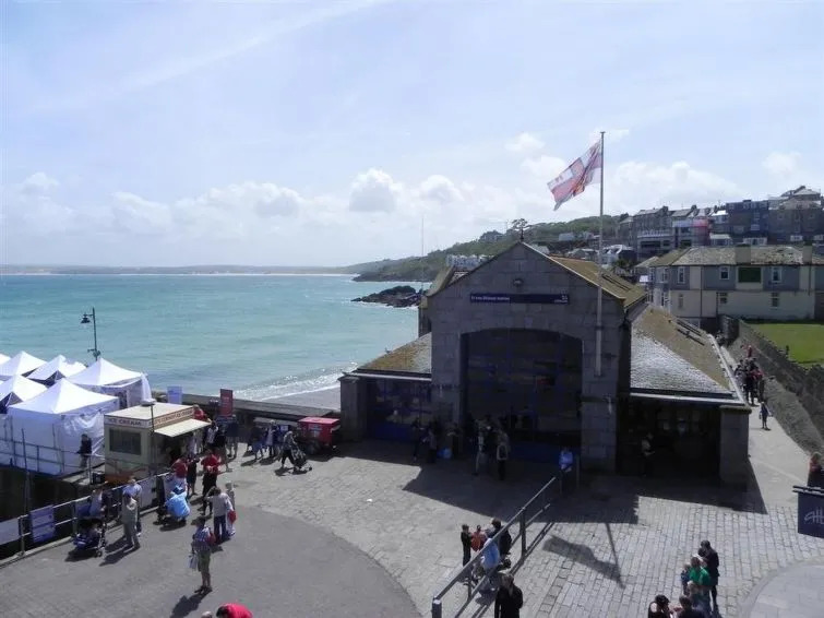 Harbour Pier