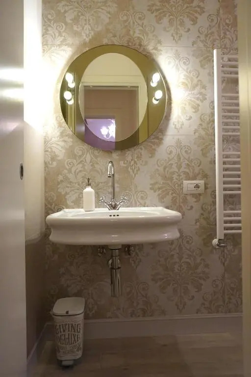 Interno 2 Este Centro (Adults Only)