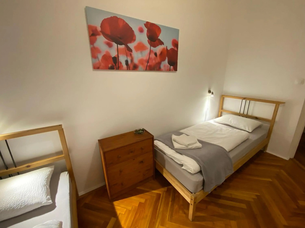 DOB50 spacious apartment - 2 separate bedroom, 4 people, AC, WIFI