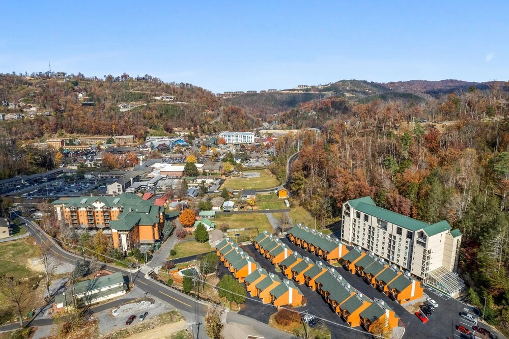 Gatlinburg Condo 2 Bedroom Condo by RedAwning