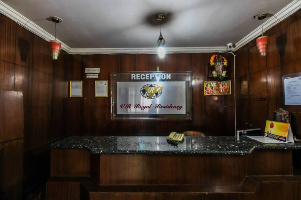 VR Royal Residency