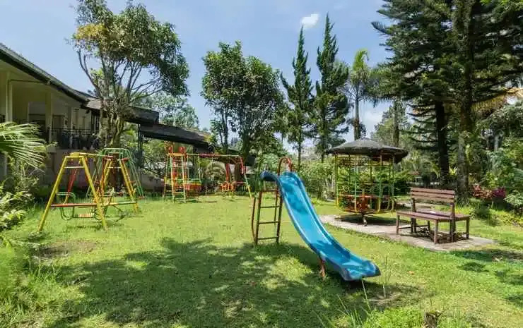 Urbanview Hotel Griya Astoeti 2 Cisarua Puncak