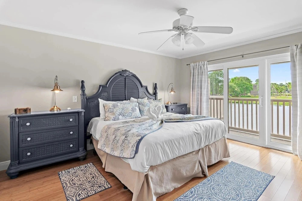 Harbour Point 915