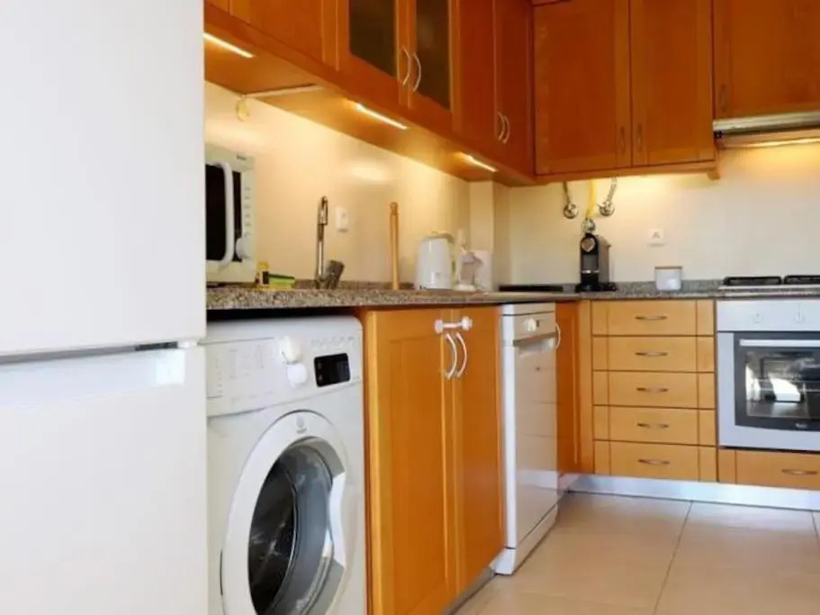 Happiness Apartment by Stay-ici, Algarve Holiday Rental