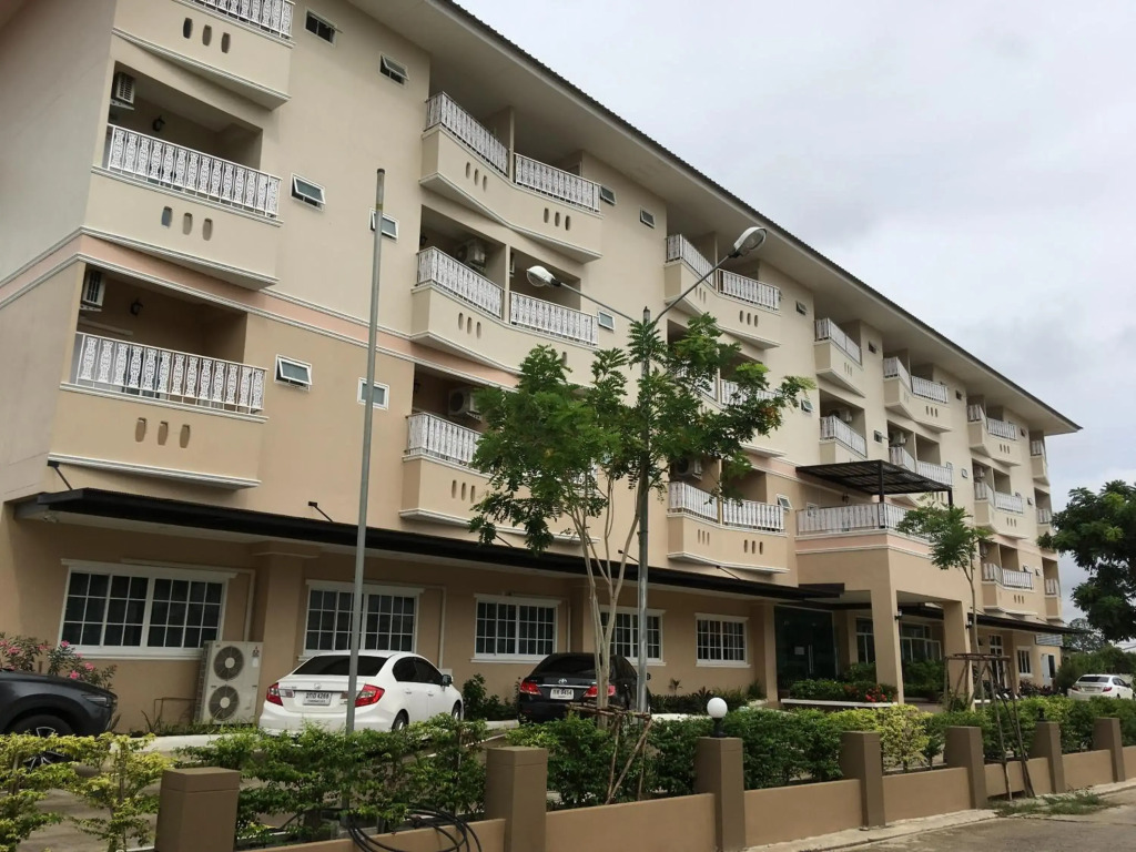 Boonbundal Hotel