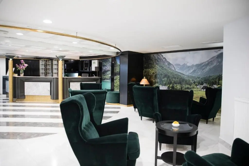 Hotel Alp