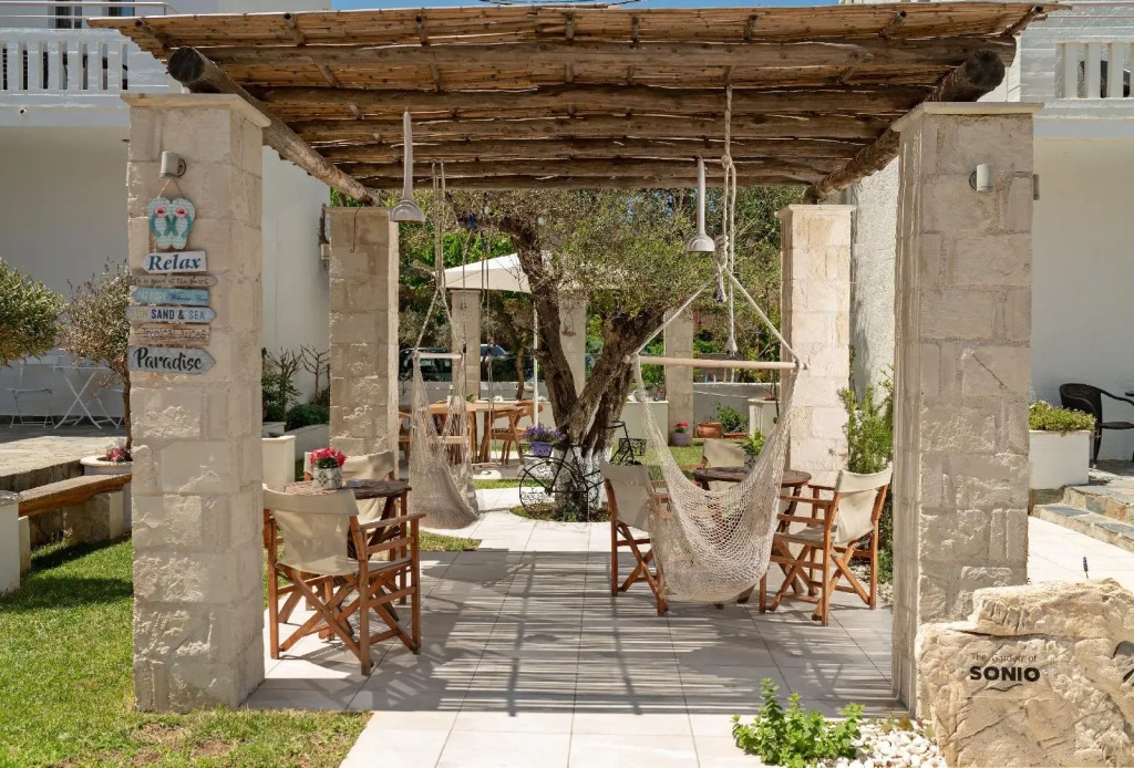 Sonio Beach Hotel