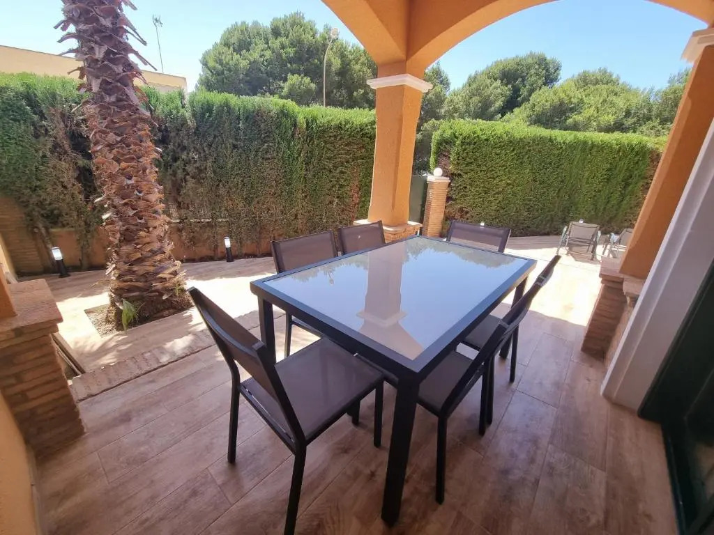 4 Bedroom Modern Villa Private Pool Campoamor 800m from Beach