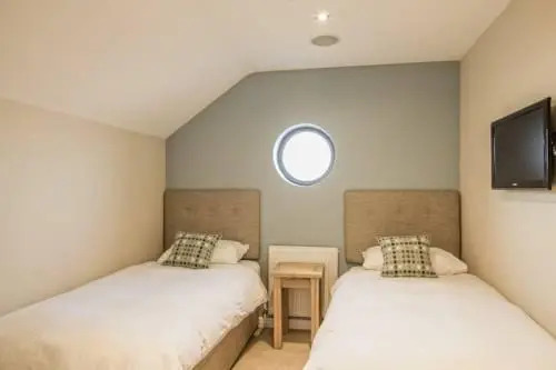 Arosfa Emlyn Country House