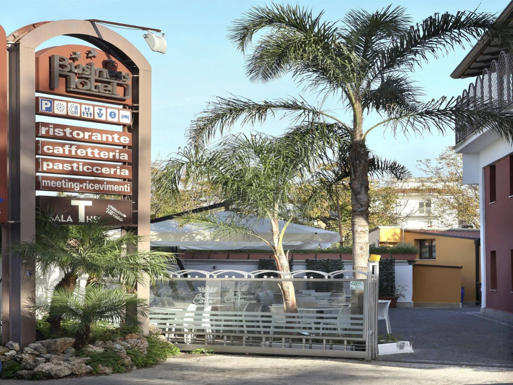 Business Hotel
