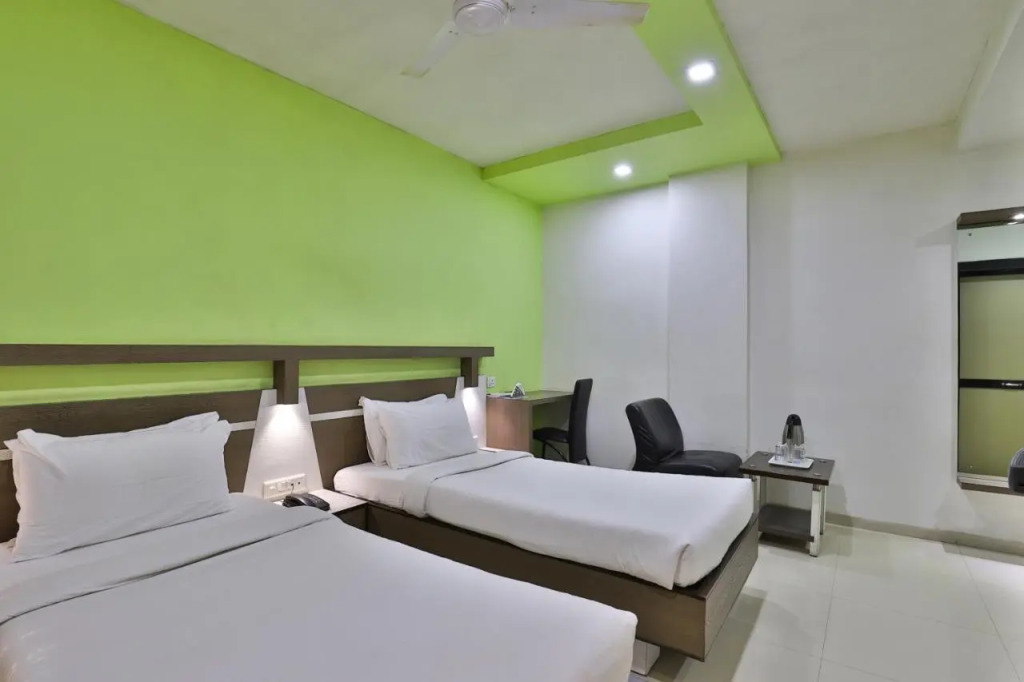 Hotel Merit