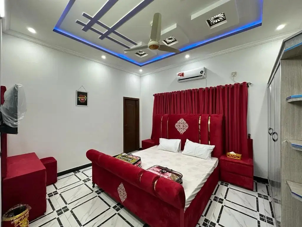 Cheerful VIP Apartments Villa