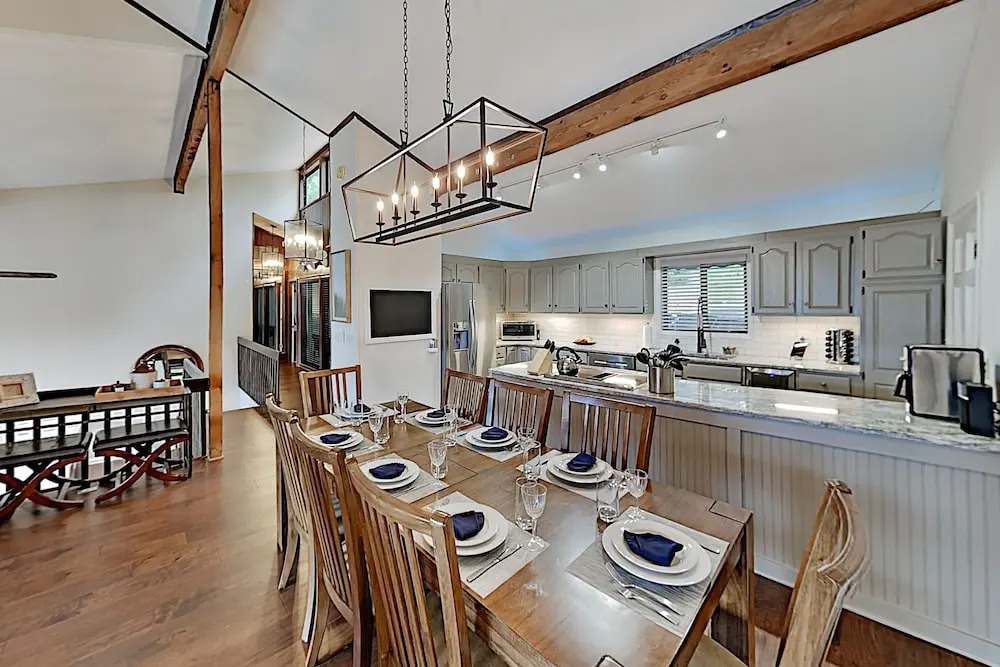 714younm 3 Bedroom Home