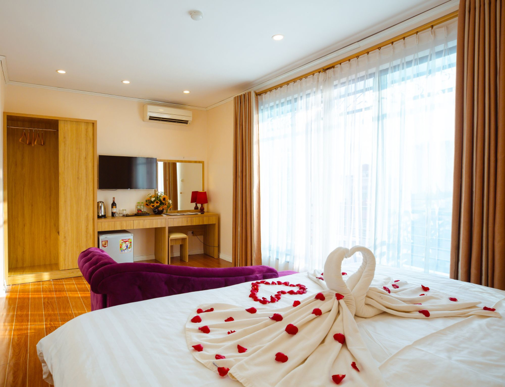 Royal Hotel Ha noi