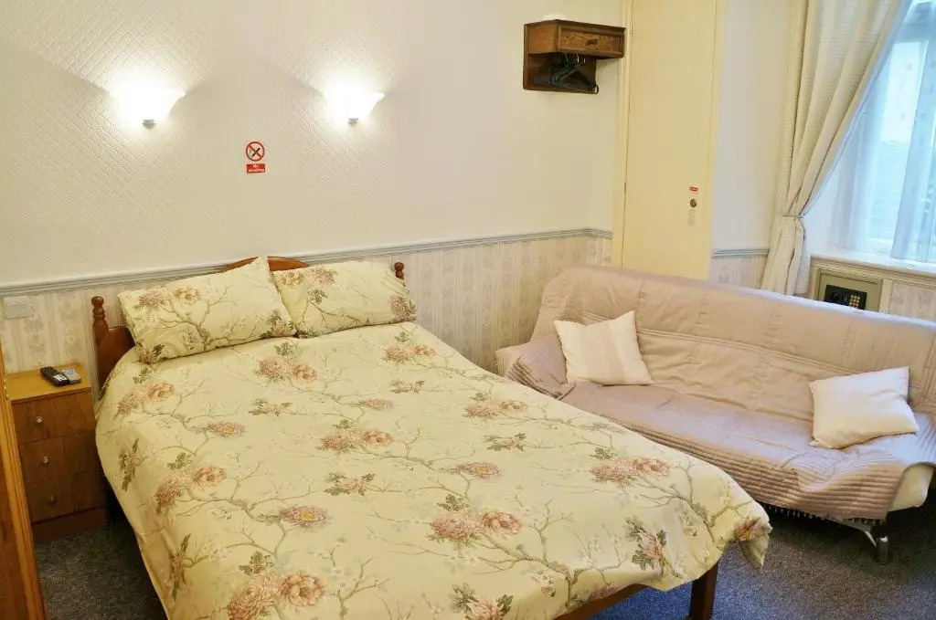 The Captain Guesthouse