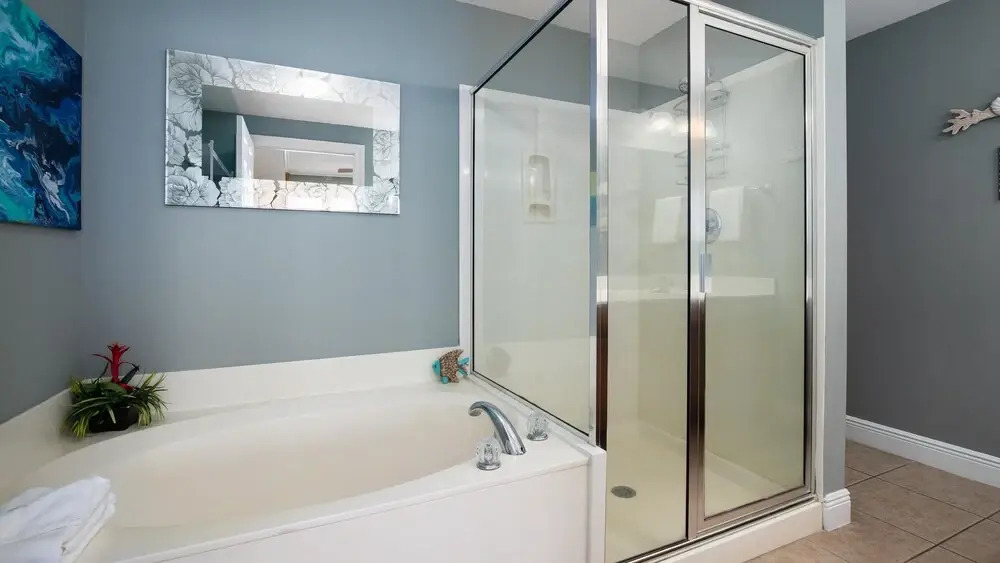 Ariel Dunes II 1803 (G) - flr18 - 2BR 2BA - (6)