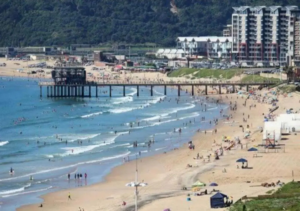 DURBAN BEACHFRONT - Tenbury 903