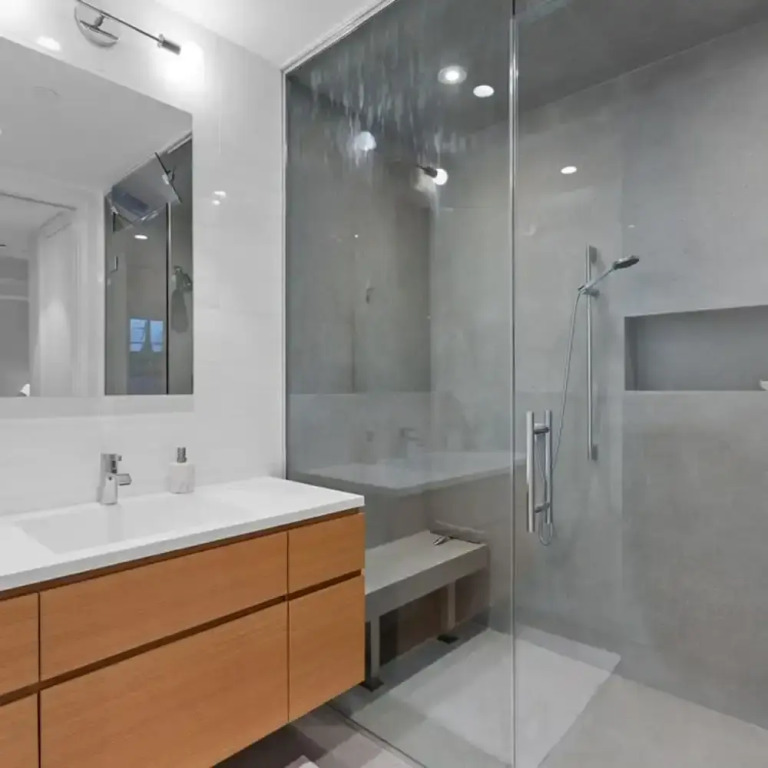 Madison Place by Rove Travel 4BR Tribeca PH