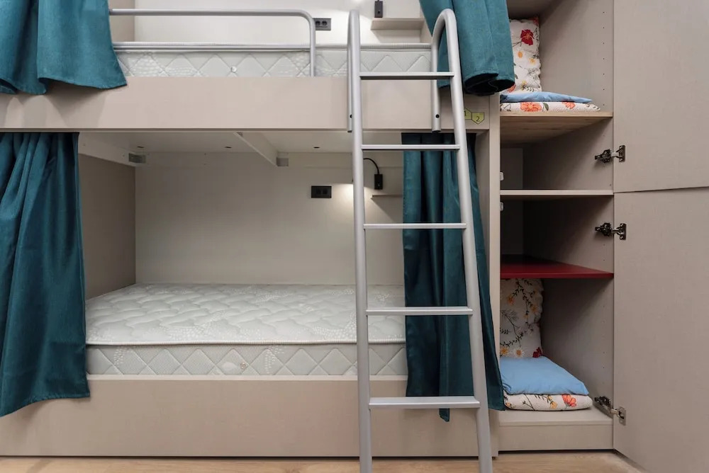Hostel Antique