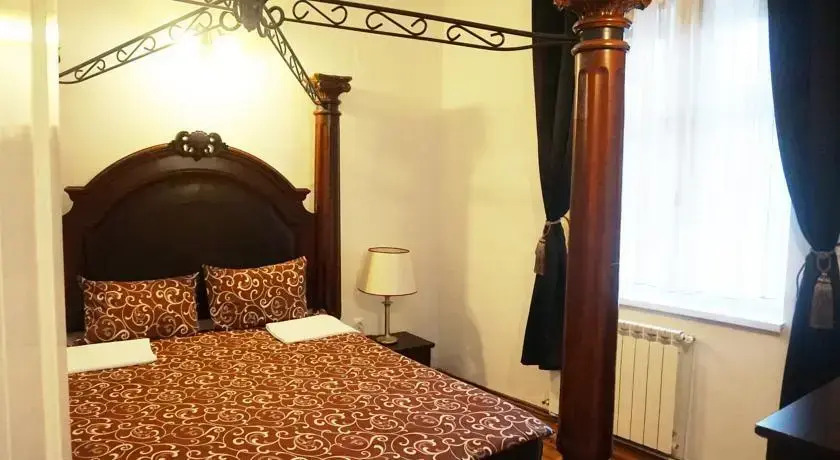 Traians Apartments