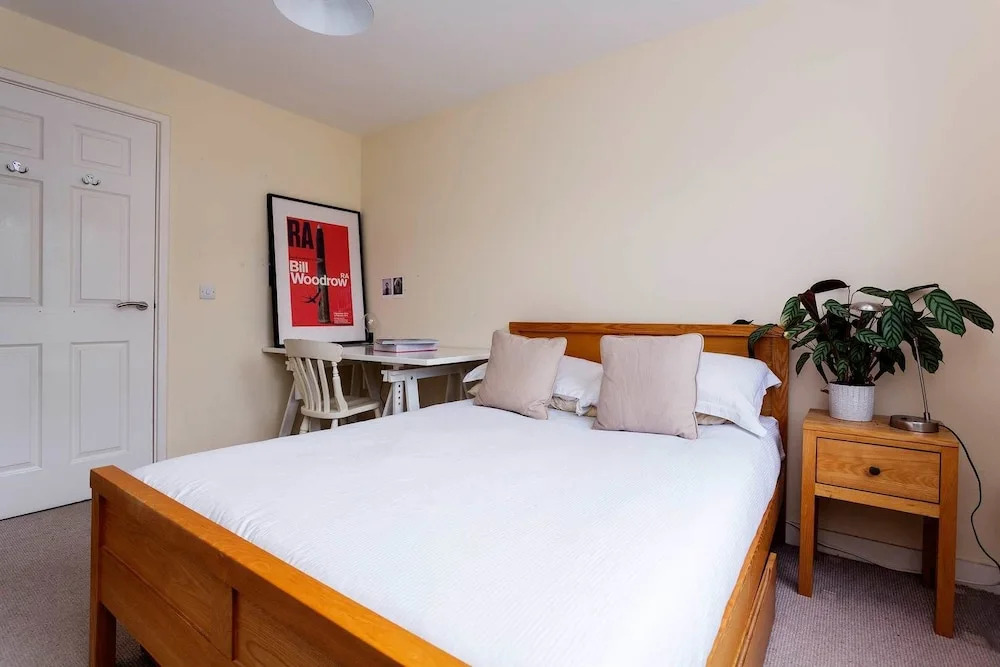 Stylish near Saint Martins