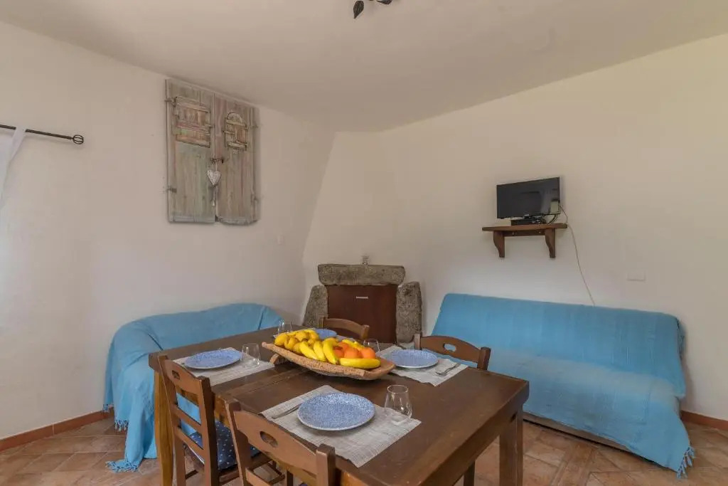 Le Dimore Di Cugnana With Shared Pool