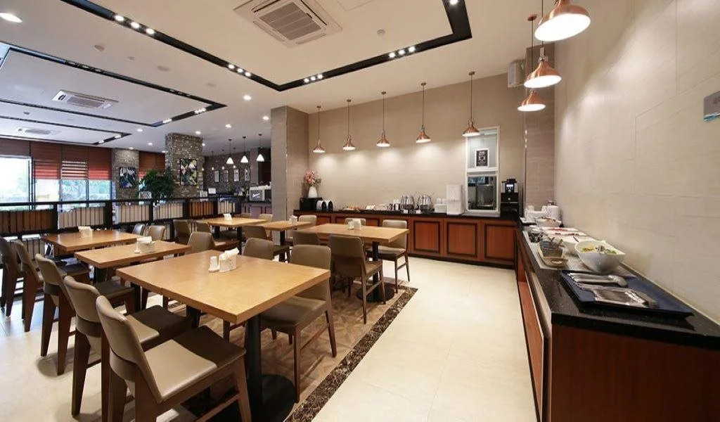 Gimpo Assem Hotel