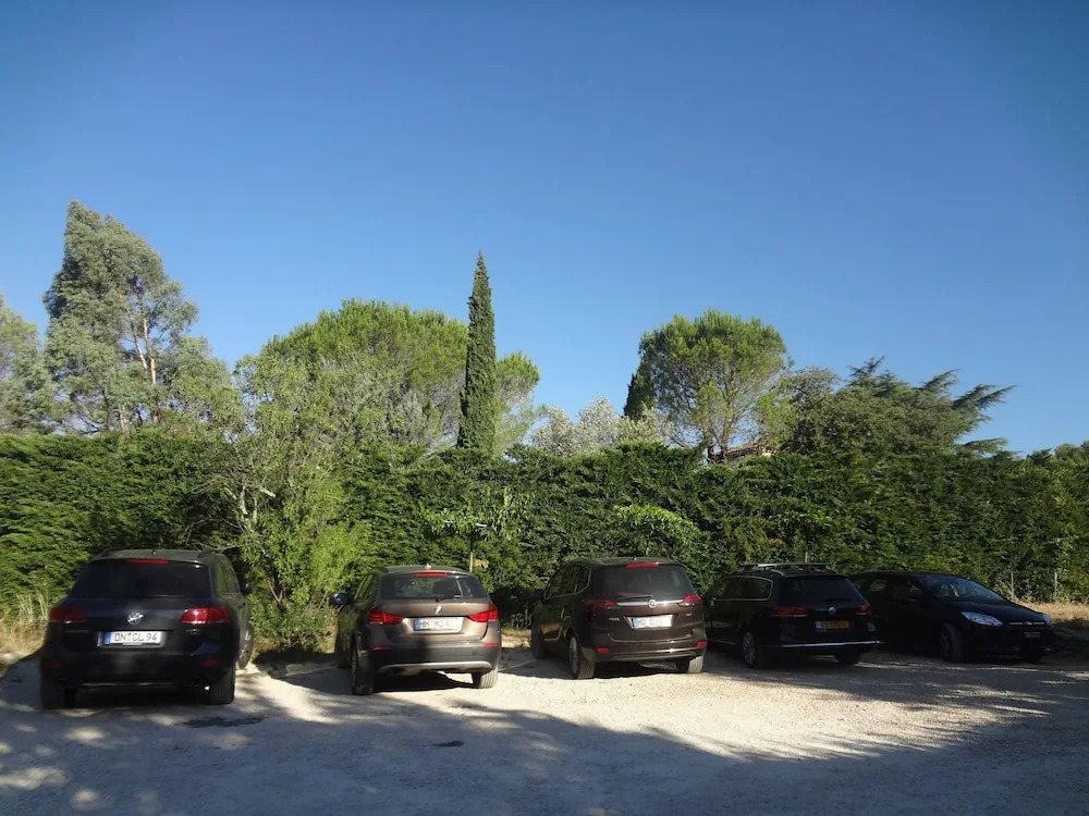 Les Oliviers d'Uzes