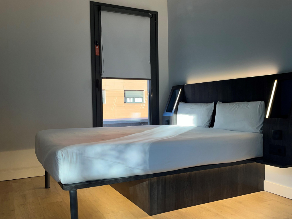 Отель Four Points Flex by Sheraton Madrid Atocha
