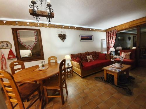 Apartment Duplex 6/8 personnes sur les pistes (him243)