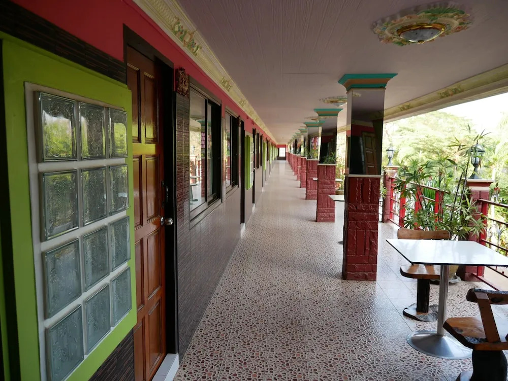 Hirun Grand Hotel
