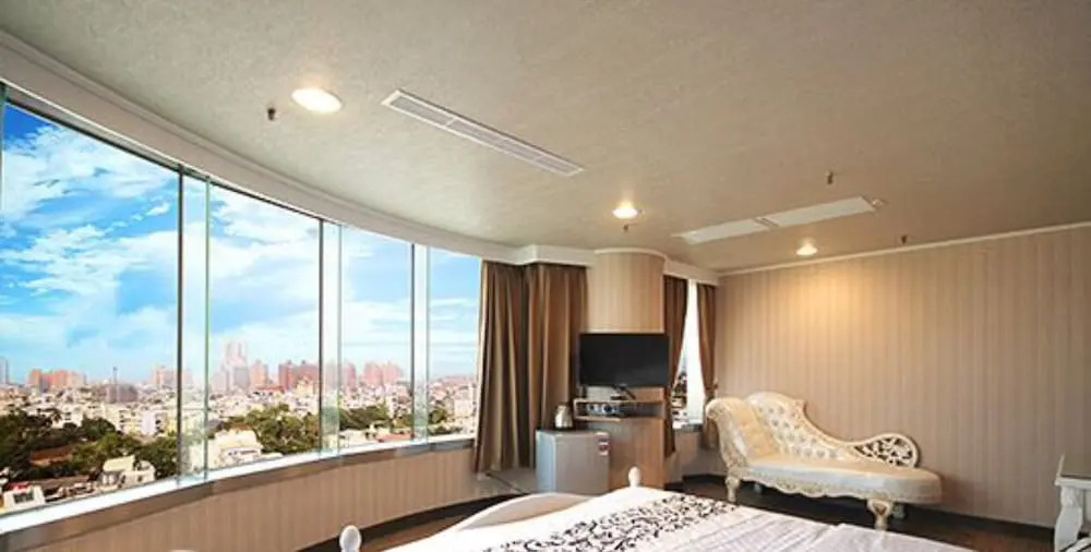 Ya Tai Hotel