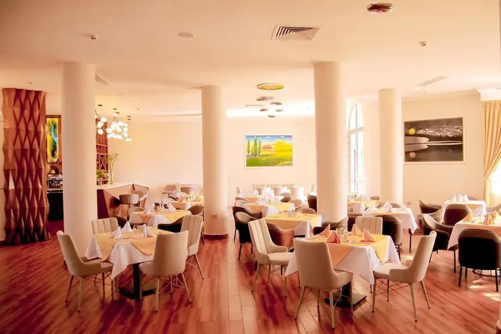 naflet hotel