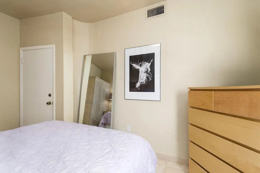 Deluxe Beach Apt