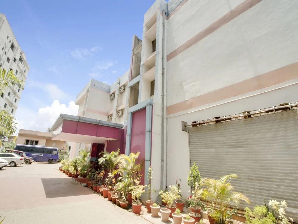 Hans Regency Birsa Vihar