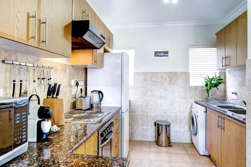 Illovo Beach Apartments at La Mer