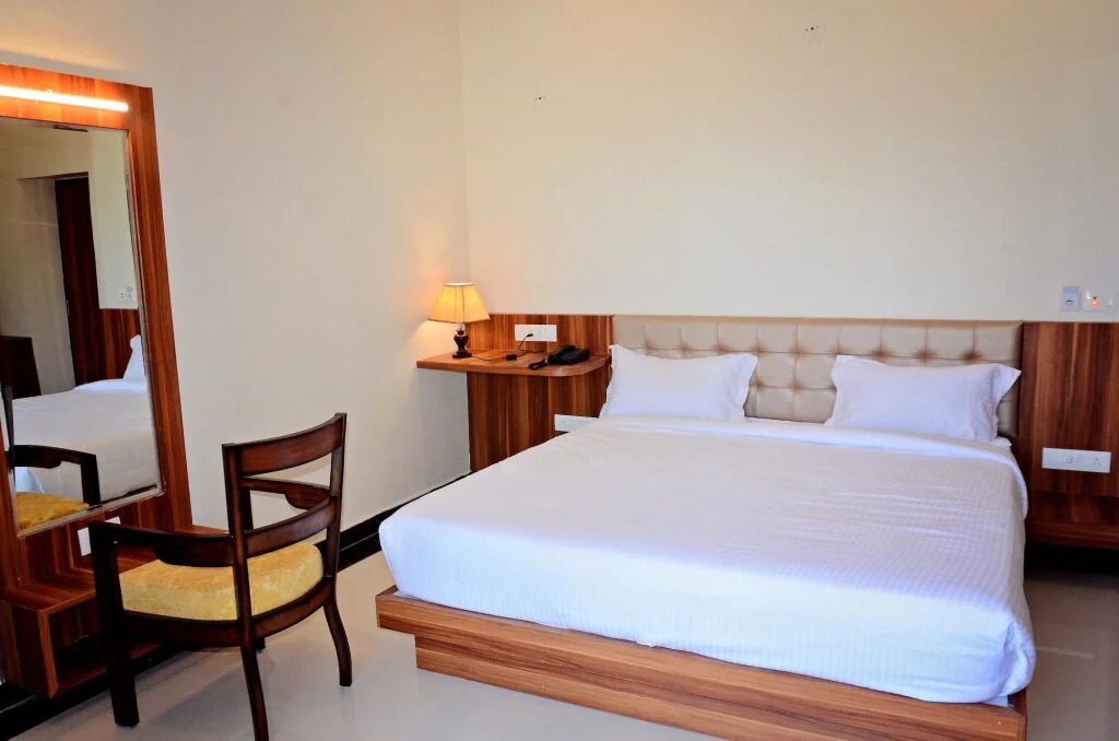 The Everest Hill Resort Suites with Jacuzzi Spa - Resort in Kumbhalgarh