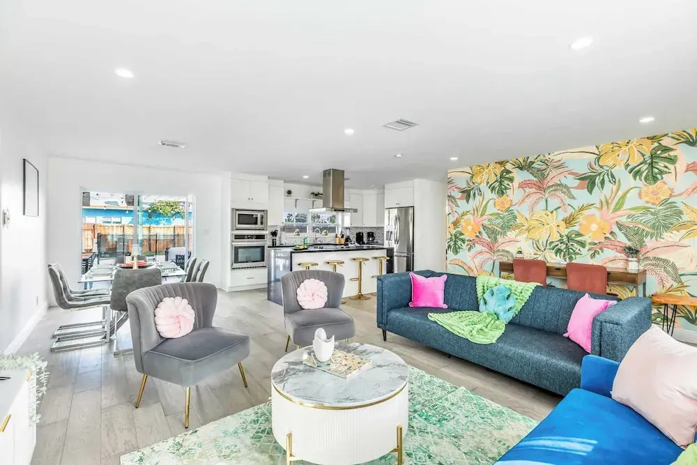 Pool, Hot Tub & Putting Green Near Deerfield Beach Oasis on Fourth by Avantstay