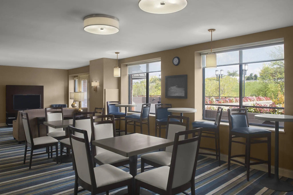 Sheraton Suites Akron Cuyahoga Falls