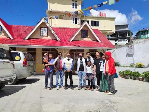Dondrub Homestay & Resort